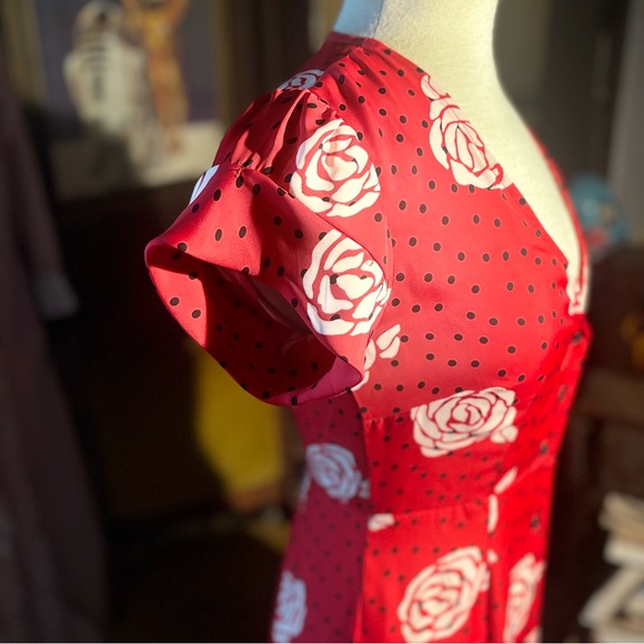 A rose by any other name… would wear this Capulet button front dress.! - Picture 7 of 10